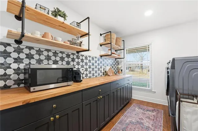 $615,000 | 9930 Floyd Street, Overland Park, KS 66212