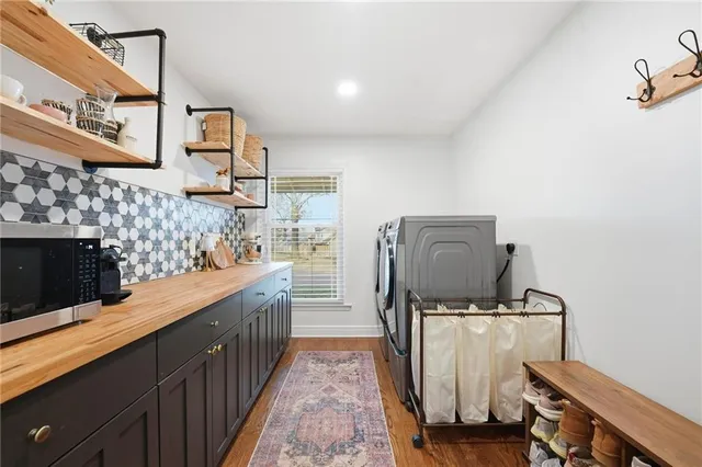 $615,000 | 9930 Floyd Street, Overland Park, KS 66212