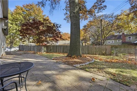 $615,000 | 9930 Floyd Street, Overland Park, KS 66212