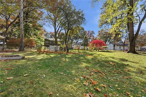 $615,000 | 9930 Floyd Street, Overland Park, KS 66212