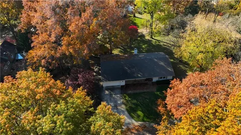 $615,000 | 9930 Floyd Street, Overland Park, KS 66212