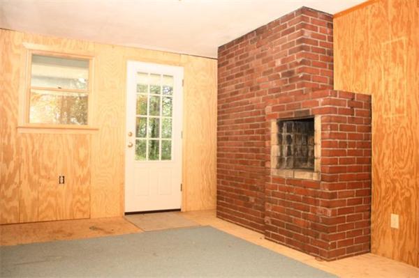 225 Northfield Road Lunenburg, MA 01462 - Photo 17 of 26 Gallery Image 17