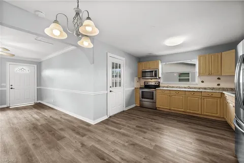 $999,000 | 781 101st Avenue North, Naples, FL 34108