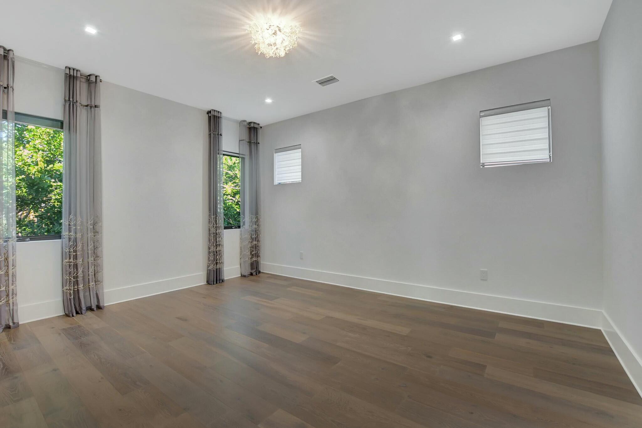 1470 Northeast 4th Avenue Boca Raton, FL 33432 - Photo 55 of 86 tempImageOqlRyn