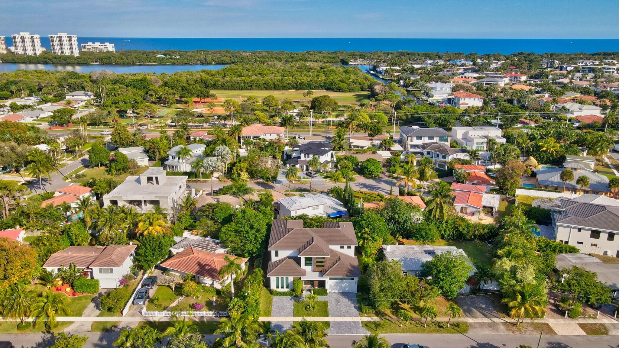 1470 Northeast 4th Avenue Boca Raton, FL 33432 - Photo 77 of 86 tempImagevXIp8k