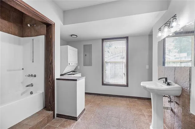 $3,000 | 341 North 8th Street, Ponchatoula, LA 70454