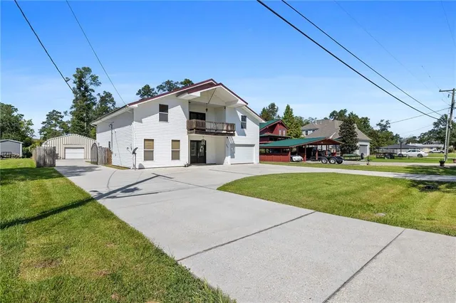 $3,000 | 341 North 8th Street, Ponchatoula, LA 70454