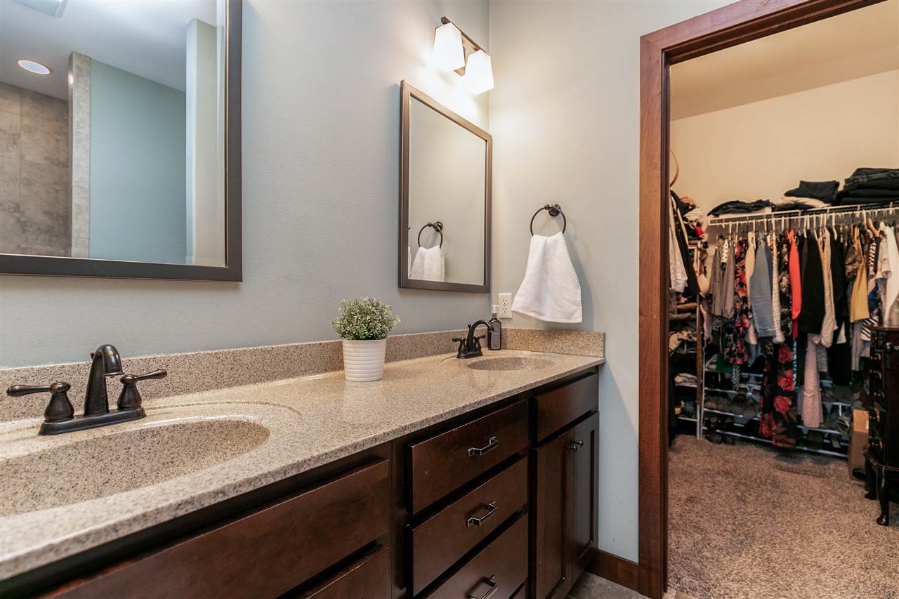 1105 Wood Lily Road Solon, IA 52333 - Photo 24 of 46 Gallery Image 24