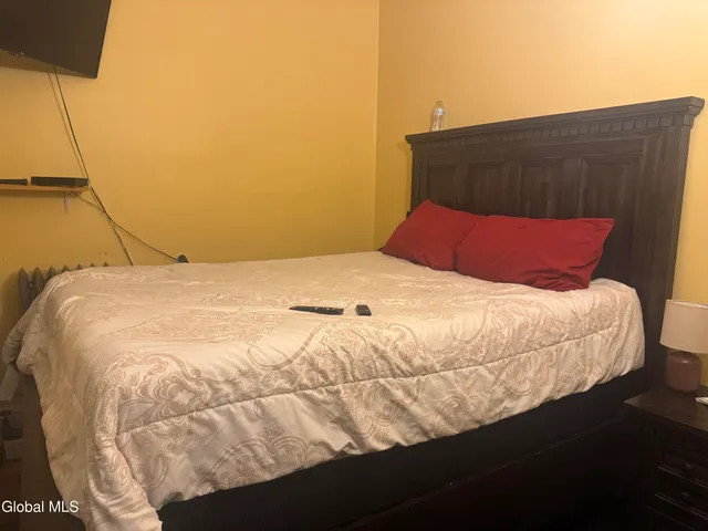 $229,900 | 5 South Dove Street, Albany, NY 12202