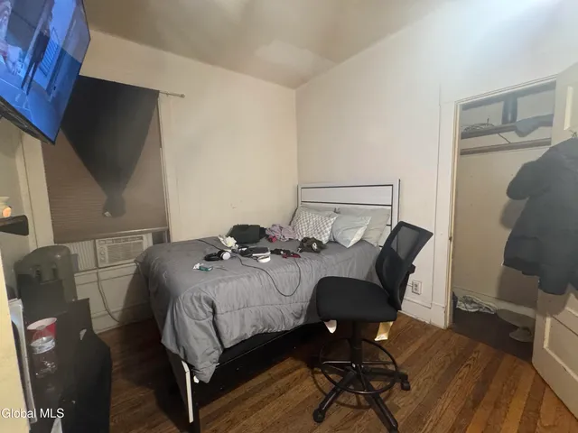 $229,900 | 5 South Dove Street, Albany, NY 12202