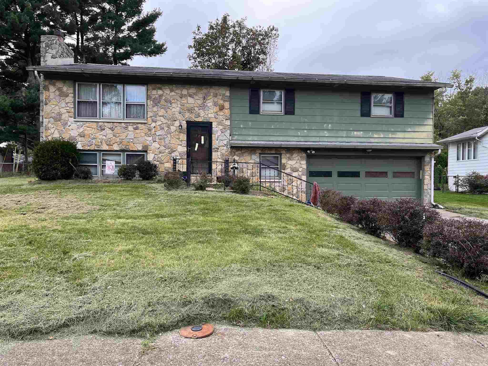 509 North Park Ridge Road Bloomington, IN 47408 - Photo 1 of 20