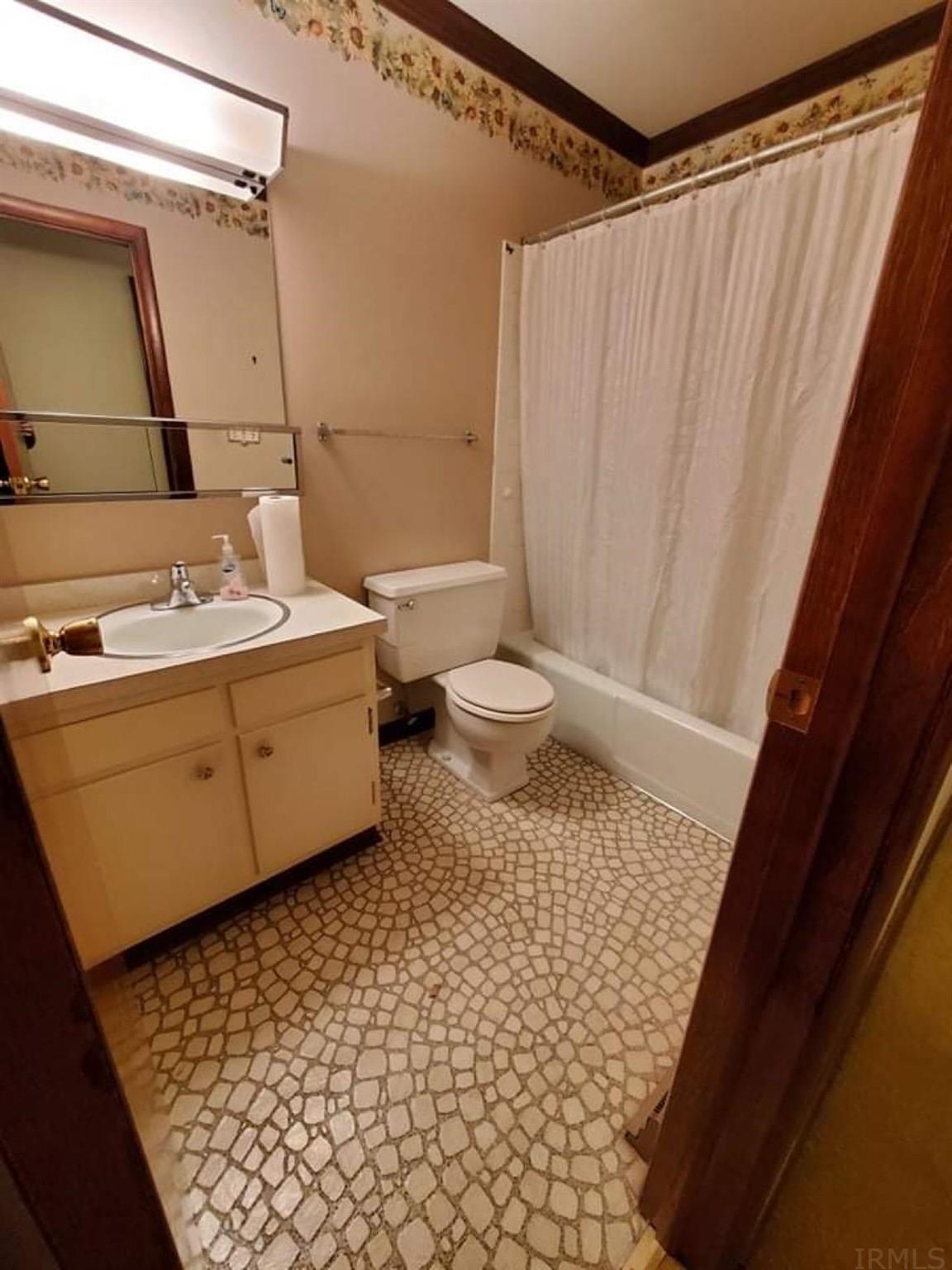 509 North Park Ridge Road Bloomington, IN 47408 - Photo 19 of 20
