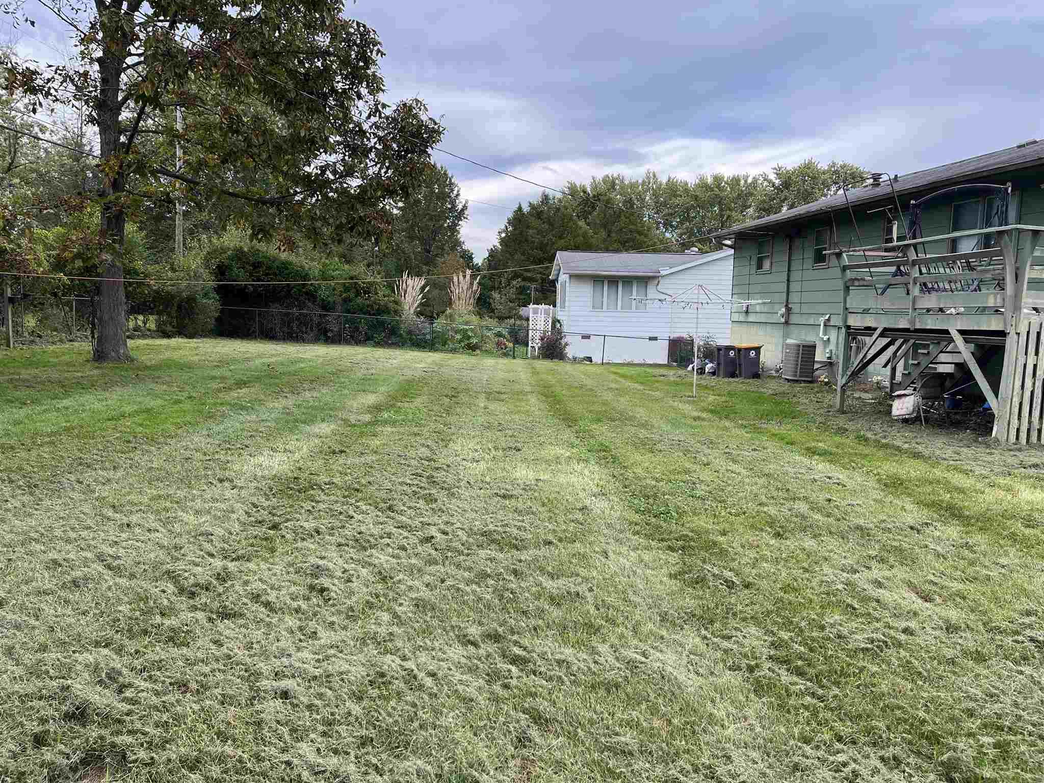 509 North Park Ridge Road Bloomington, IN 47408 - Photo 3 of 20