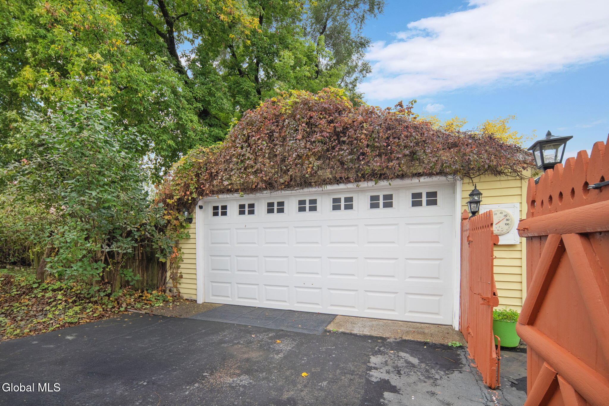 125 Fort Hunter Road Guilderland, NY 12303 - Photo 38 of 39 42-125FortHunterRd_038