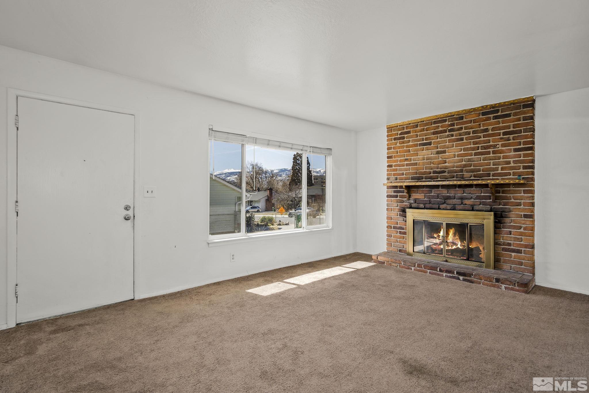 802 Wilkinson Avenue Reno, NV 89502 - Photo 4 of 15 Photo 4