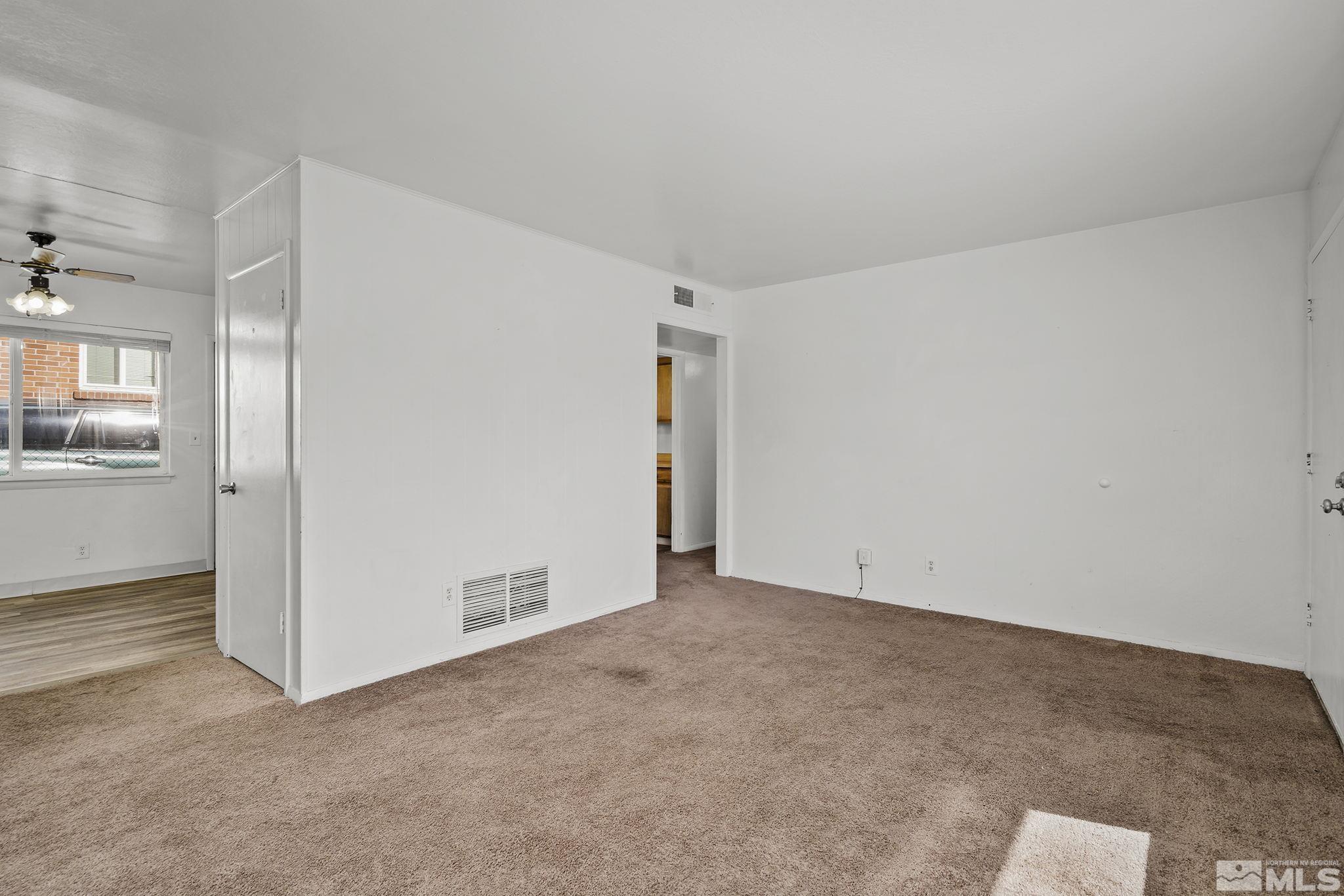 802 Wilkinson Avenue Reno, NV 89502 - Photo 6 of 15 Photo 6