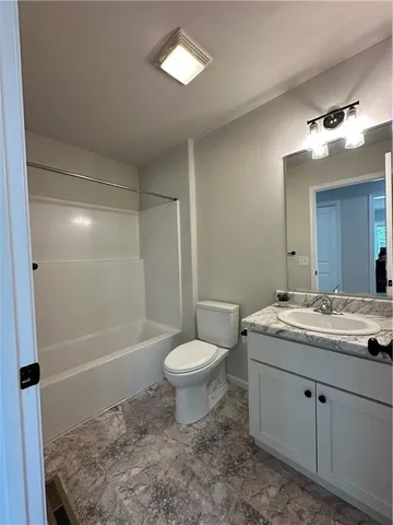 $164,000 | 904 North 9th Street, Neodesha, KS 66757