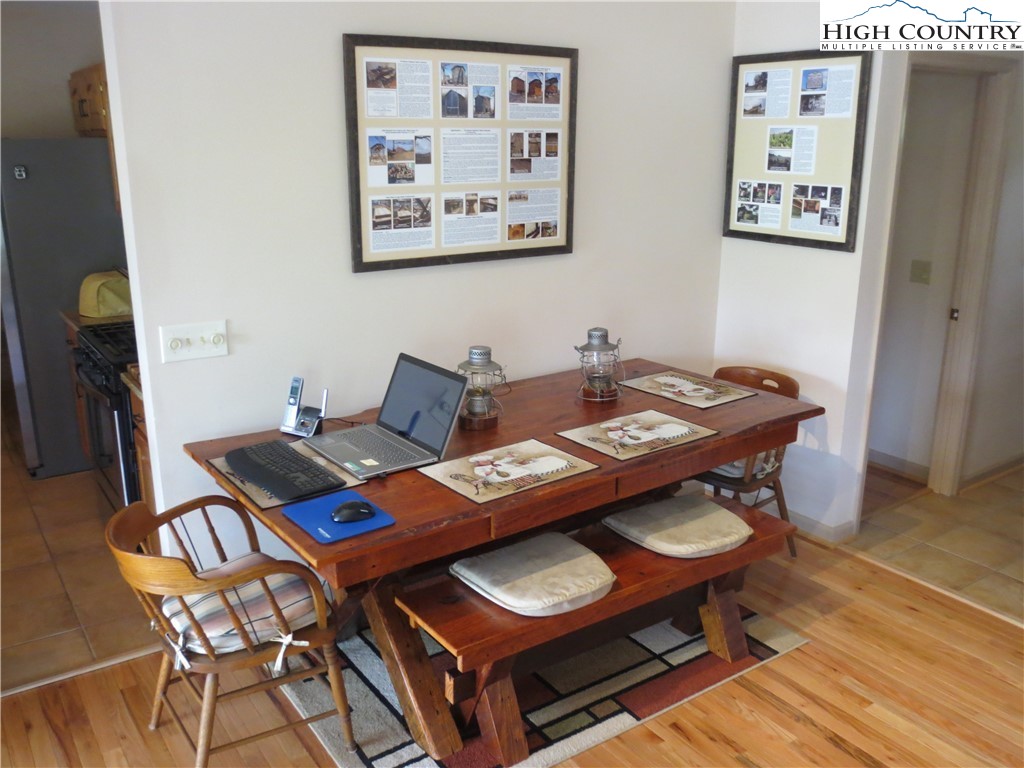 20 Summit Lane Newland, NC 28657 - Photo 15 of 50