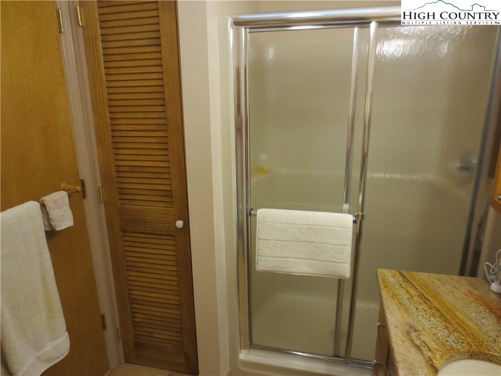 20 Summit Lane Newland, NC 28657 - Photo 24 of 50