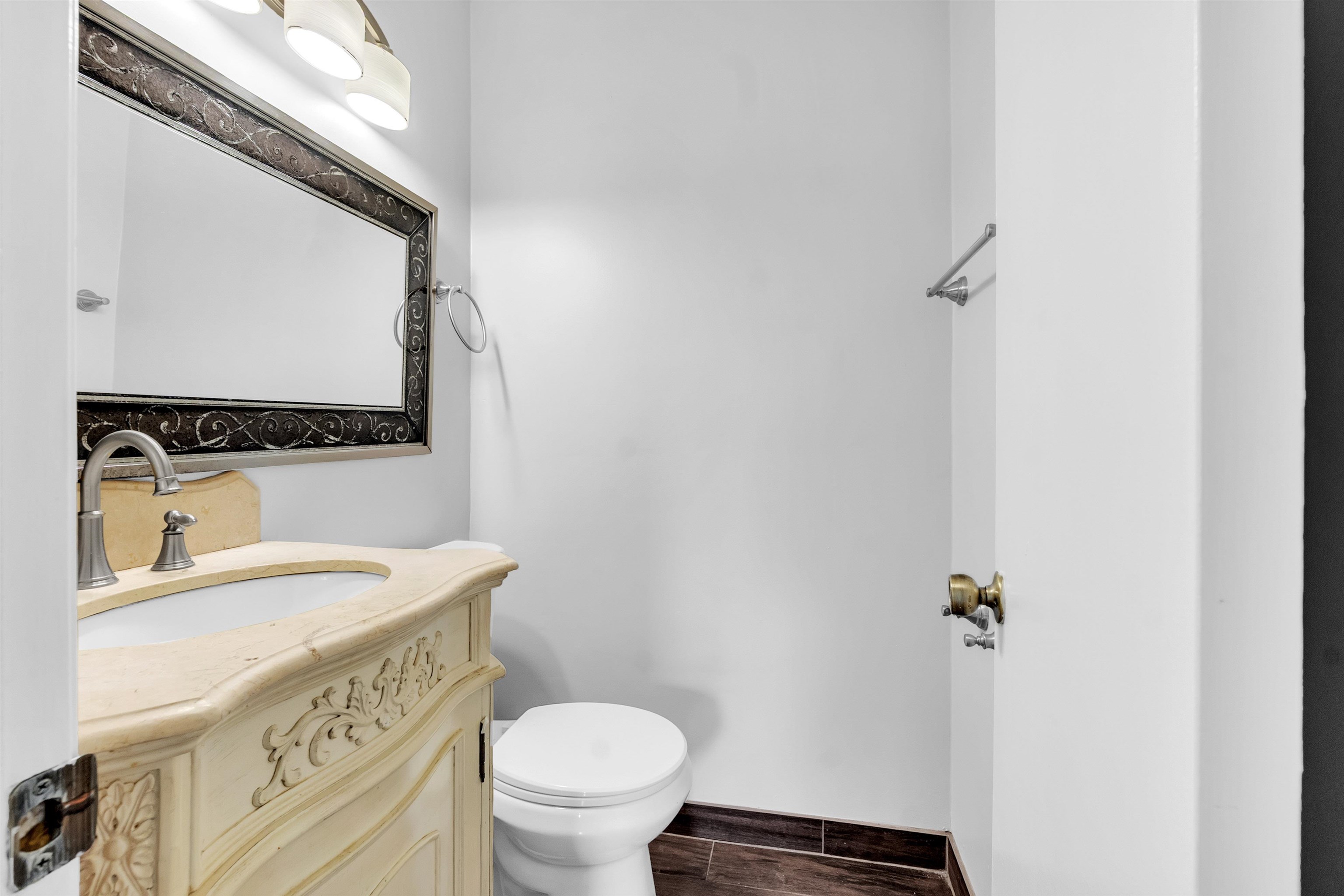 1903 Capri Road Memphis, TN 38117 - Photo 12 of 17