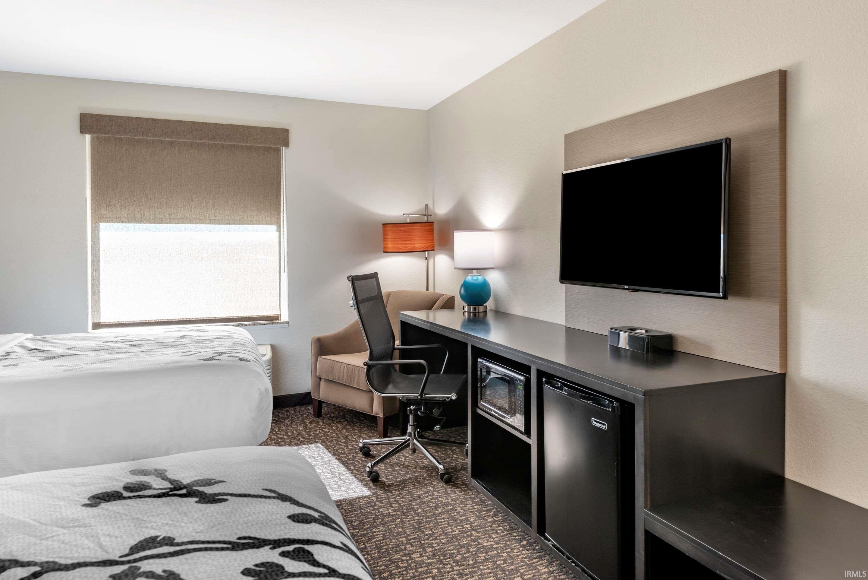 7834 Progress Way Bloomfield, IN 47424 - Photo 10 of 23