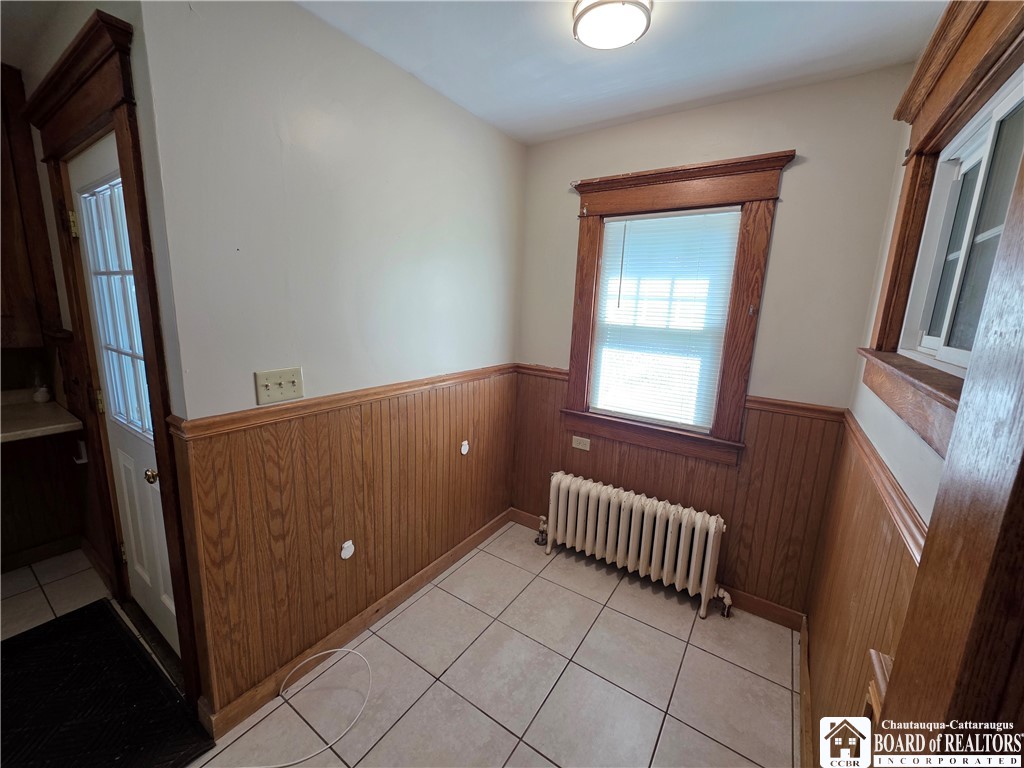 145 Maple Street Jamestown, NY 14701 - Photo 6 of 32