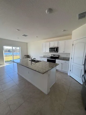 $3,200 | 9752 Black Walnut Drive, Groveland, FL 34736