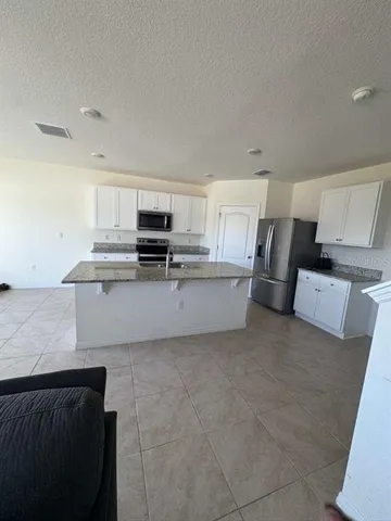 $3,200 | 9752 Black Walnut Drive, Groveland, FL 34736