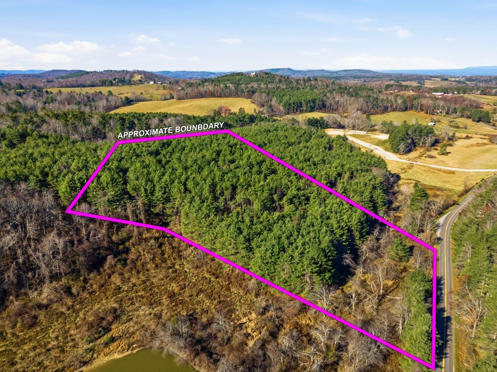 3150 Stonewall Road Northeast Pilot, VA 24138 - Photo 14 of 17 Gallery Image 14