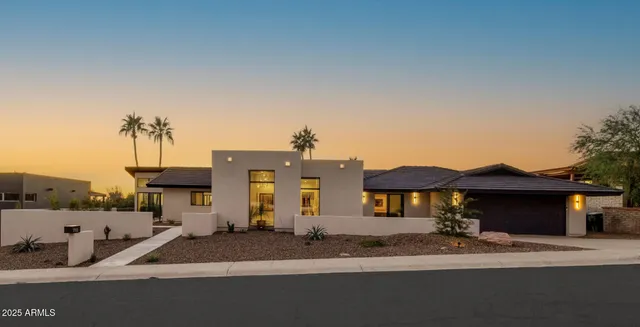 $1,875,000 | 7112 North 23rd Way, Phoenix, AZ 85020