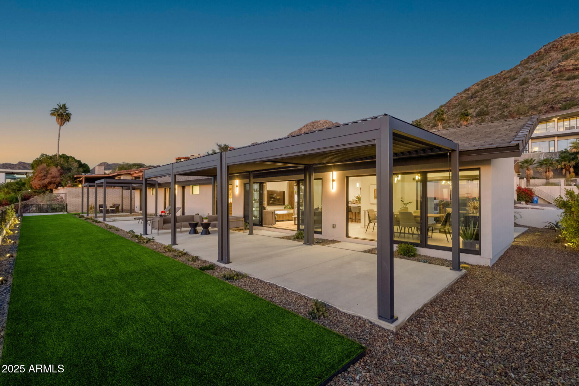 7112 North 23rd Way Phoenix, AZ 85020 - Photo 43 of 50 a view of a porch with a big yard