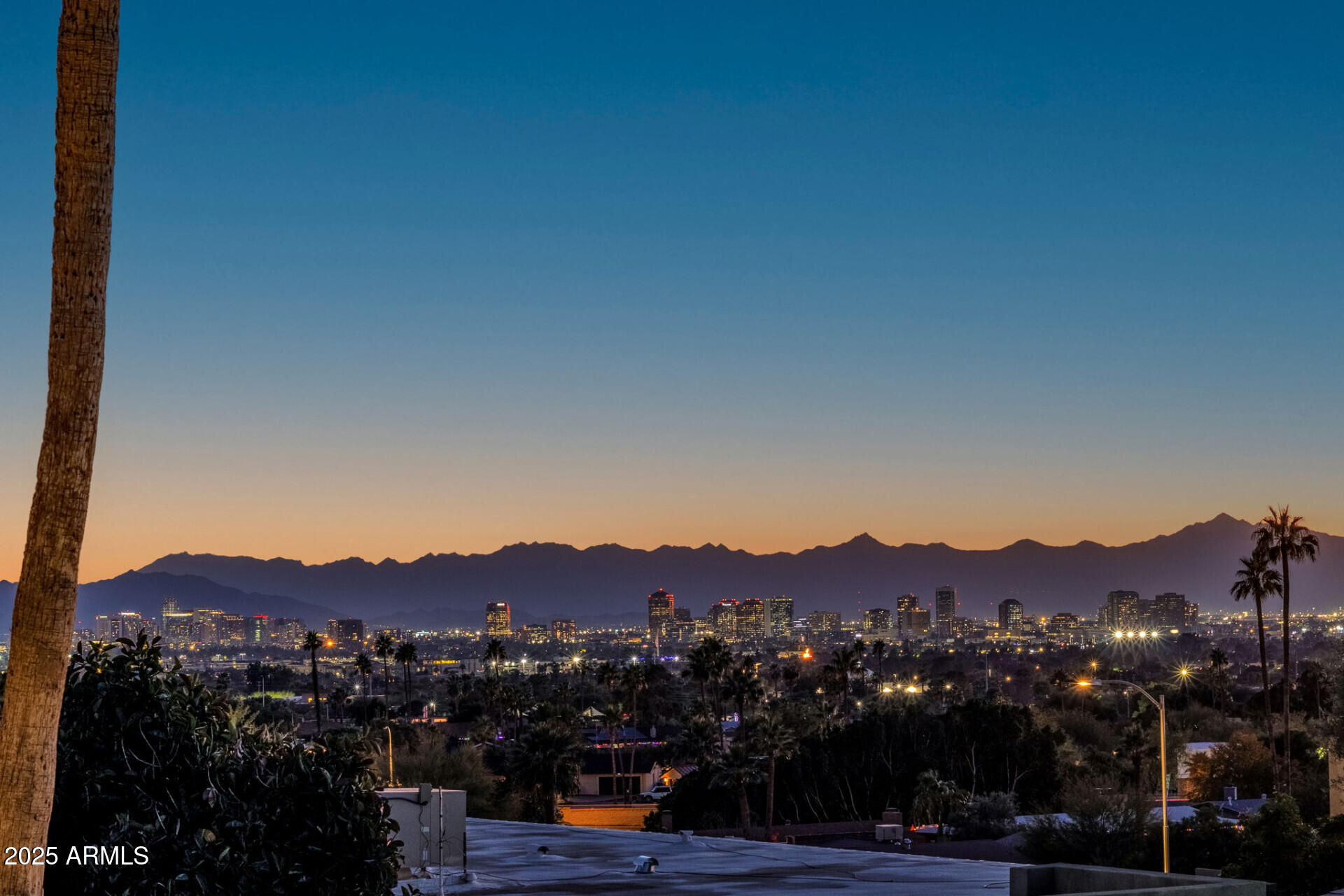 7112 North 23rd Way Phoenix, AZ 85020 - Photo 47 of 50 a view of city and mountain