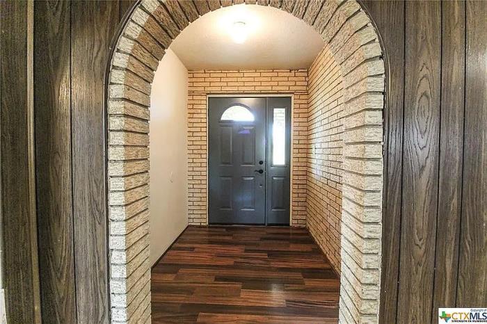 9497 Stringtown Road Temple, TX 76501 - Photo 3 of 10