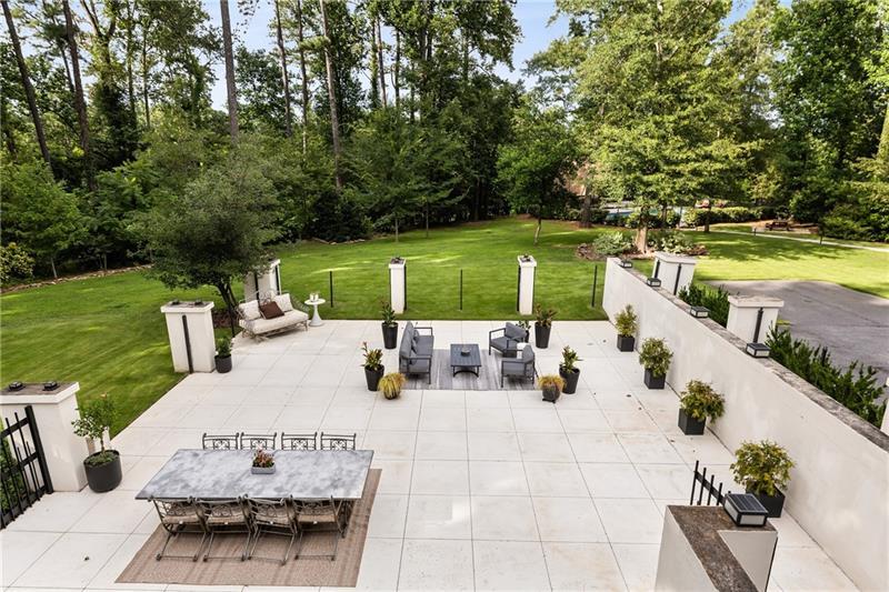 9650 Coleman Road Roswell, GA 30075 - Photo 62 of 97