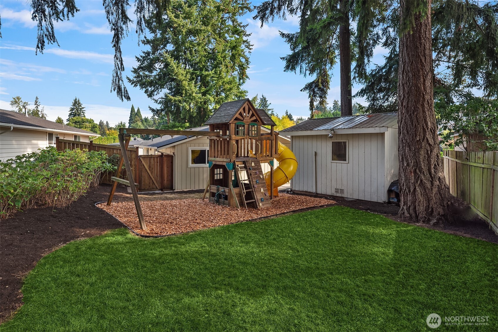 1825 Camas Avenue Northeast Renton, WA 98056 - Photo 29 of 33 Gallery Image 29