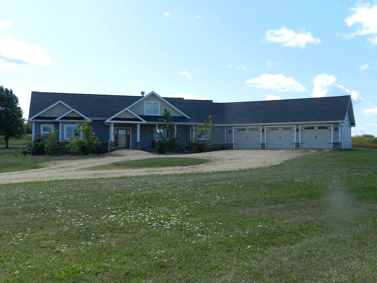 6575 East Skinner Road Stillman Valley, IL 61084 - Photo 1 of 25 Gallery Image 1