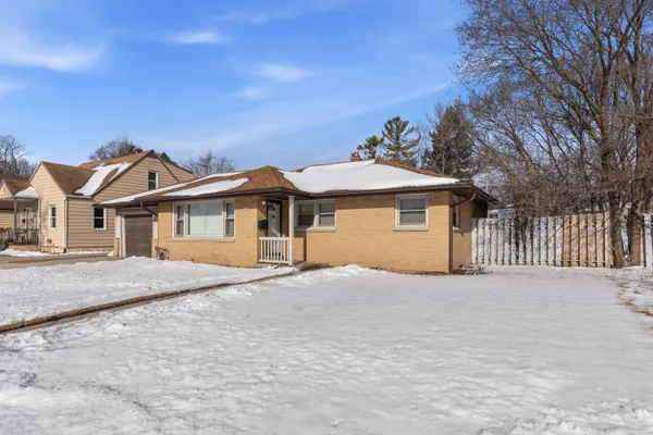 $225,000 | 7200 West Grantosa Drive, Milwaukee, WI 53218
