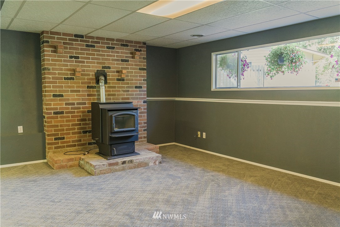 118 212th Street Southeast Bothell, WA 98021 - Photo 19 of 24