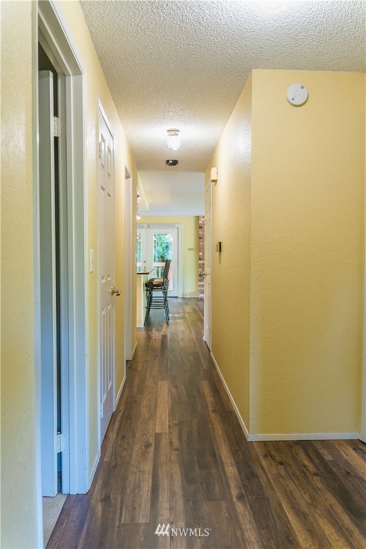 118 212th Street Southeast Bothell, WA 98021 - Photo 8 of 24