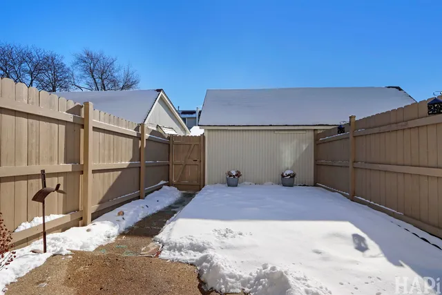 $229,900 | 558 Chard Court, Grayslake, IL 60030
