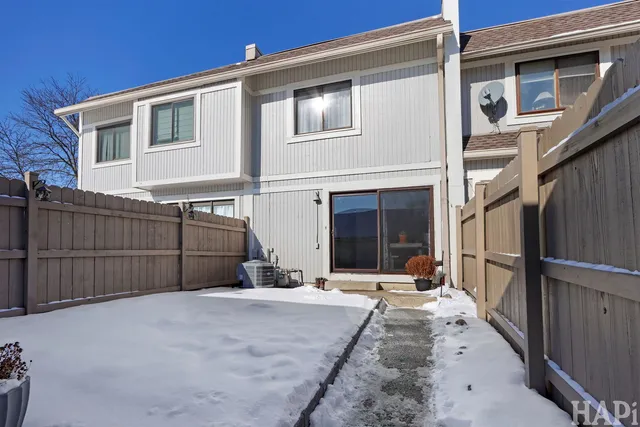 $229,900 | 558 Chard Court, Grayslake, IL 60030