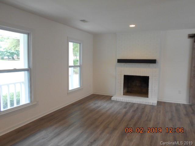 7800 Davis Road Mint Hill, NC 28227 - Photo 8 of 39 Gallery Image 8