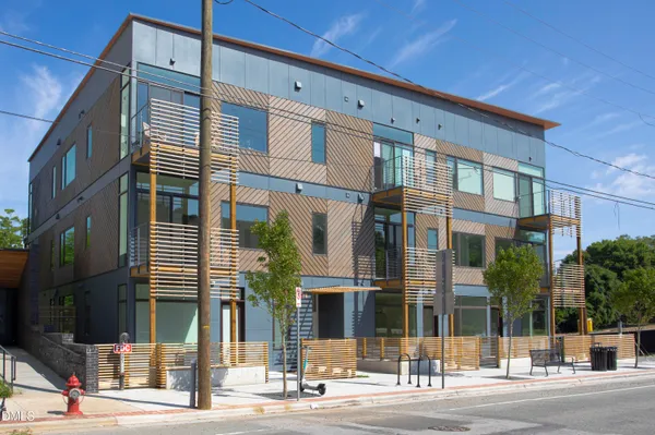 $270,000 | 521 North Mangum Street, Unit 33, Durham, NC 27701