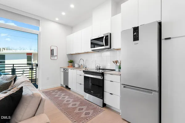 $270,000 | 521 North Mangum Street, Unit 33, Durham, NC 27701