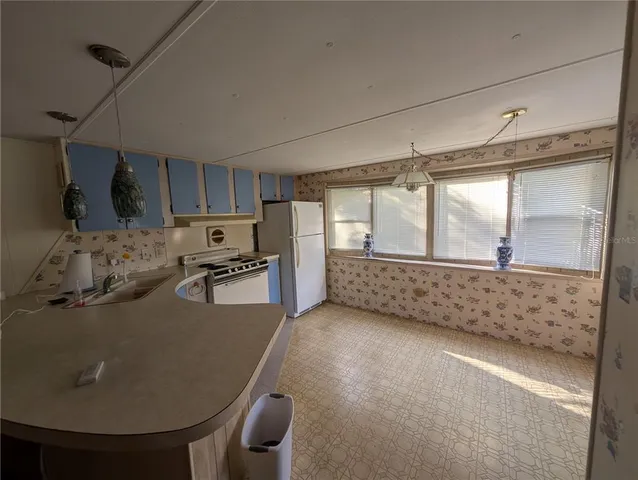 $1,200 | 5535 Bethany Loop, Zephyrhills, FL 33542