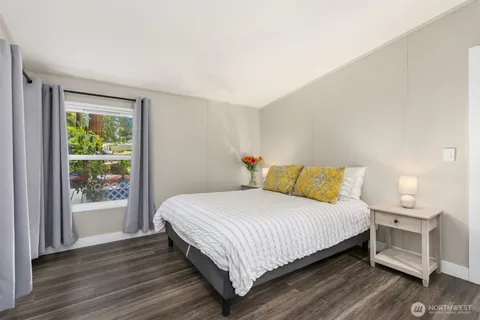 $660,000 | 8480 Hansen Road Northeast, Bainbridge Island, WA 98110