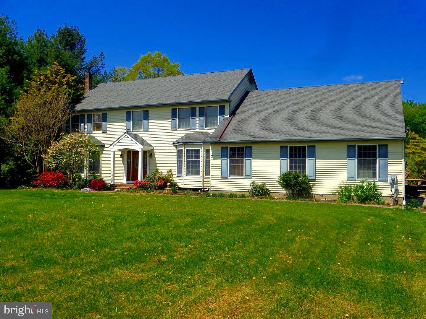 513 Sharp Drive Mickleton, NJ 08056 - Photo 4 of 27 Exterior Front
