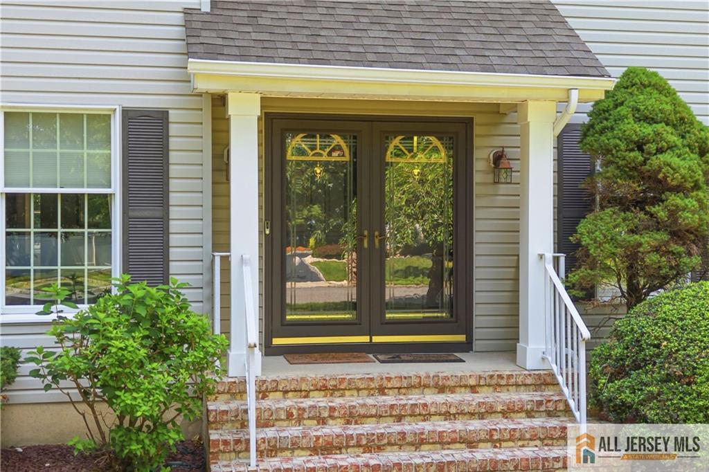 18 Dante Road Monroe Township, NJ 08831 - Photo 2 of 47