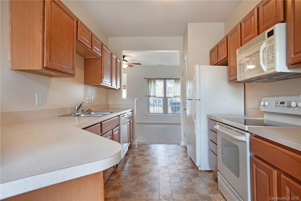 4892 Prosperity Ridge Road Charlotte, NC 28269 - Photo 2 of 15 Gallery Image 2