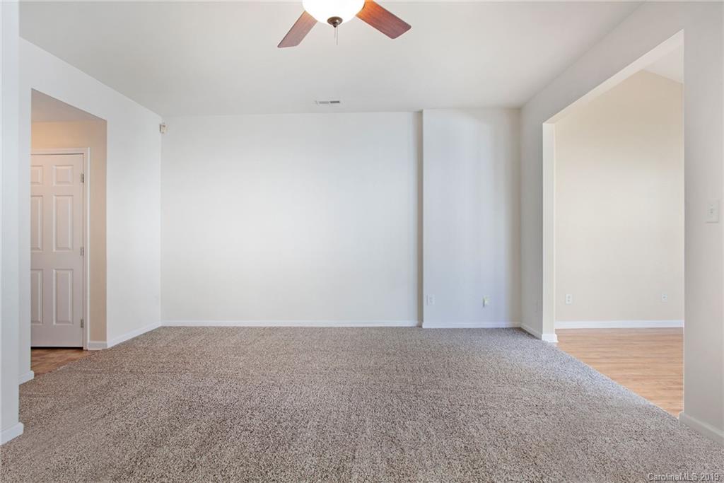 4892 Prosperity Ridge Road Charlotte, NC 28269 - Photo 7 of 15 Gallery Image 7